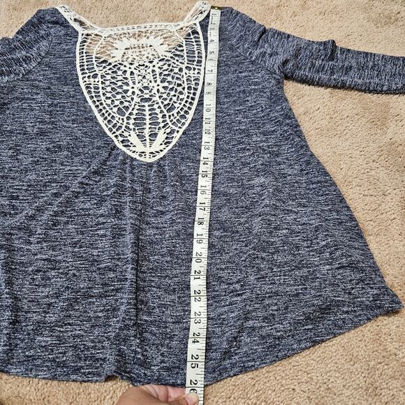 Aeropostale Women's High-Low Sweater Size Large Blue Marble Lace Back Cut Out - Picture 4 of 9
